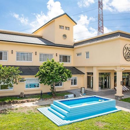 墾丁戀戀星辰湖畔莊園 星辰館 Ξενοδοχείο Longshui Εξωτερικό φωτογραφία