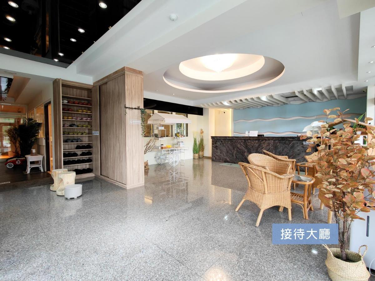 墾丁戀戀星辰湖畔莊園 星辰館 Ξενοδοχείο Longshui Εξωτερικό φωτογραφία